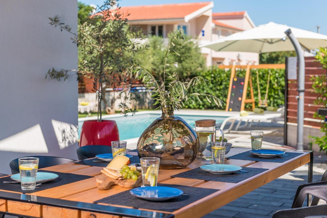 Villa Olea With Heated Pool And Jacuzzi Сукошан Екстер'єр фото